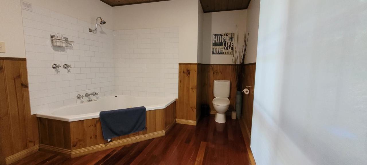 Tall Trees Eco Retreat - Blackwood Cottage Apollo Bay Bagian luar foto